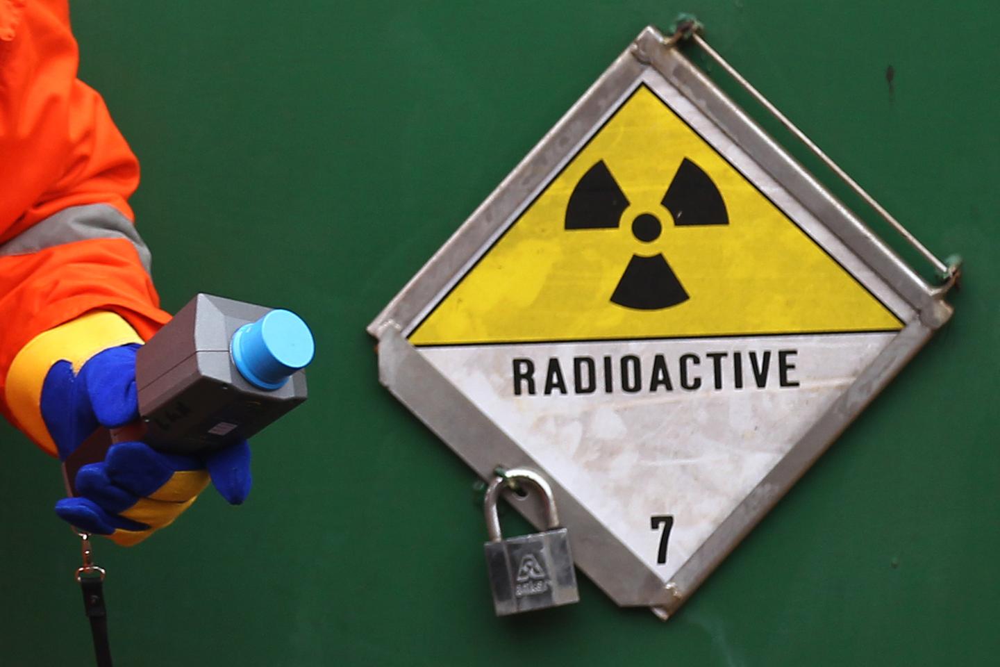radiation-monitoring-device