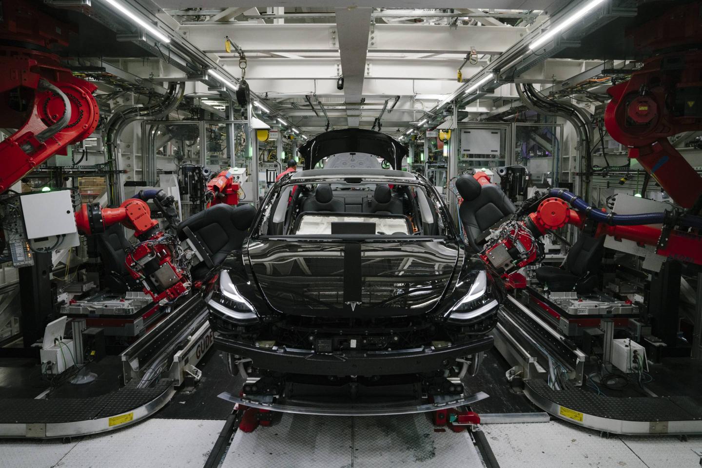 Tour of Tesla Factor in Fremont, California