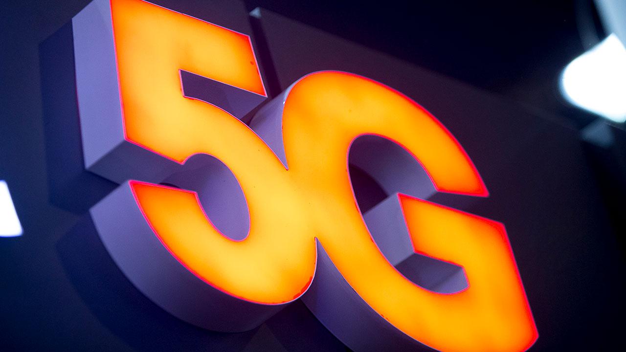 5G Wireless Networks? Prepare for a Ton of New Equipment