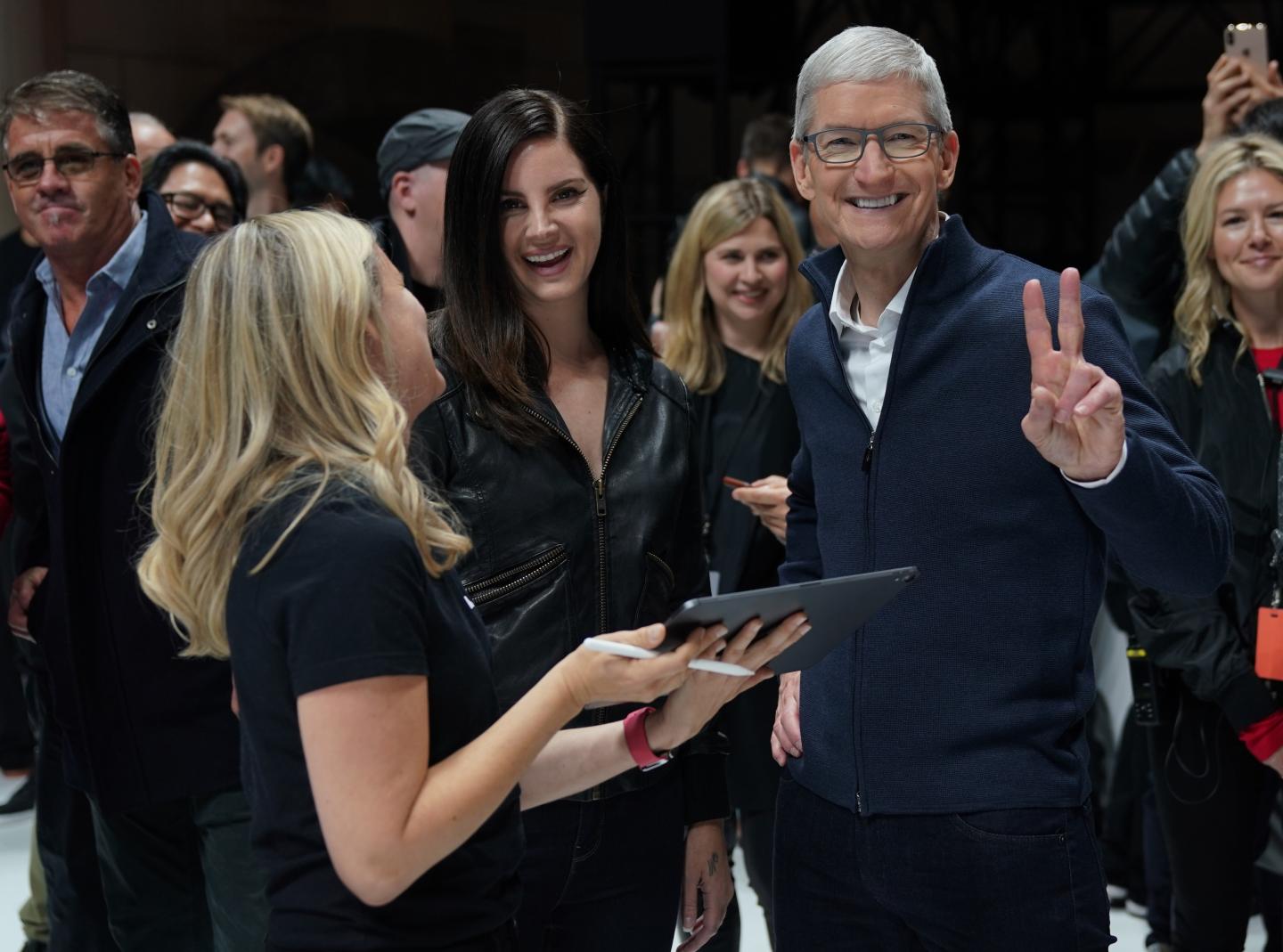 US-APPLE-EVENT-COMPUTERS