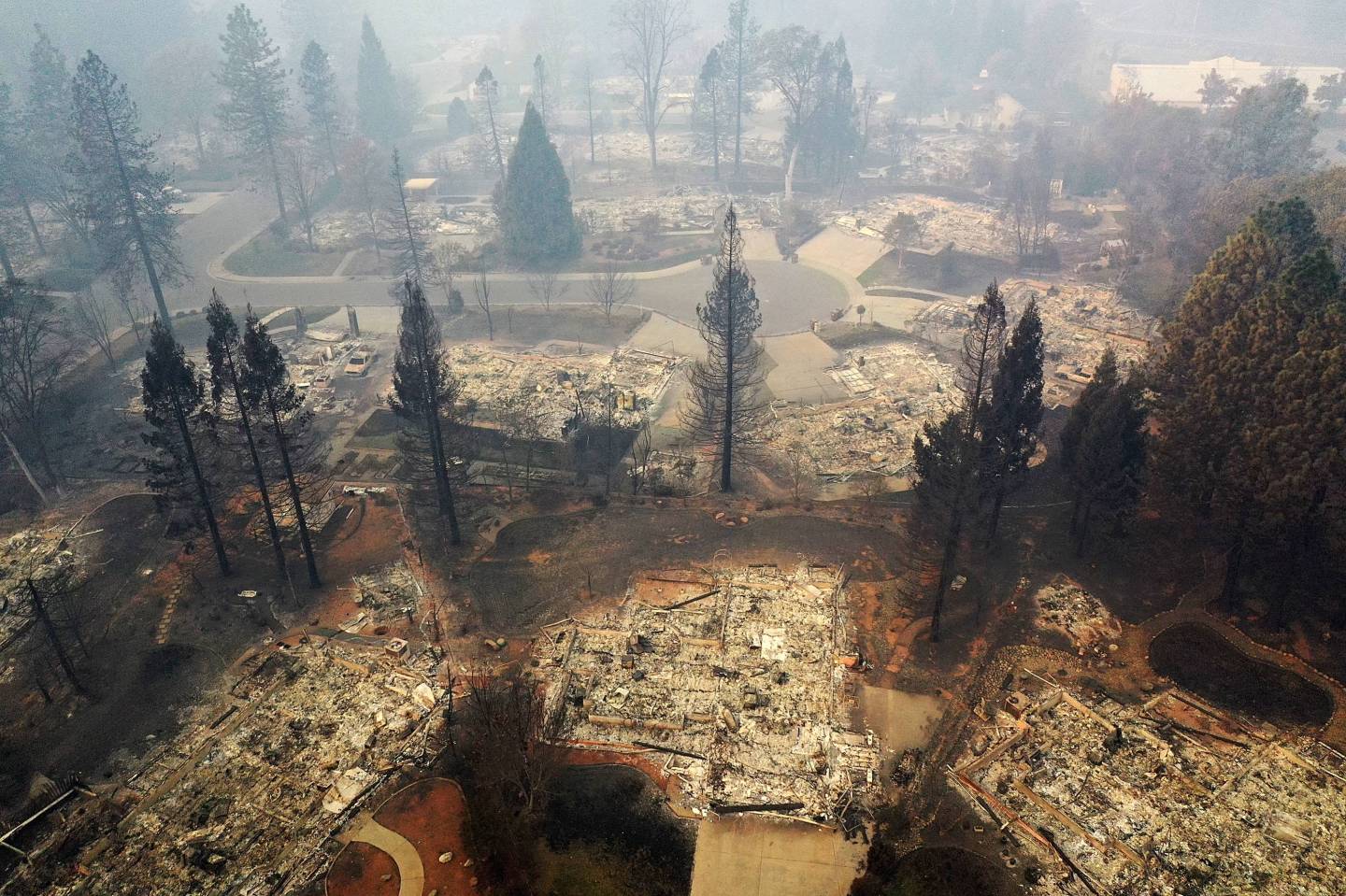California Town Of Paradise Devastated By The Camp Fire Continues Search And Recovery Efforts