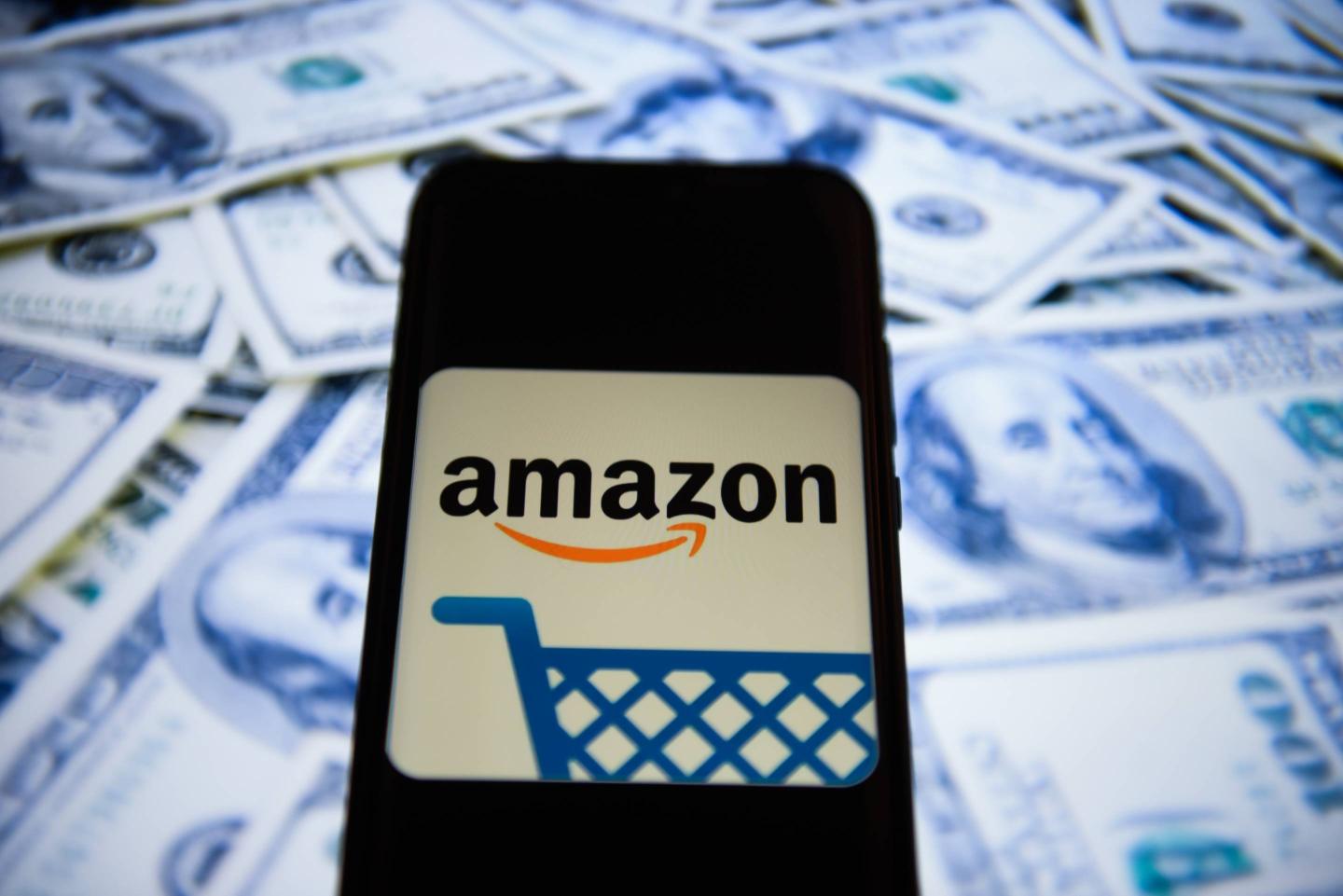 Amazon logo