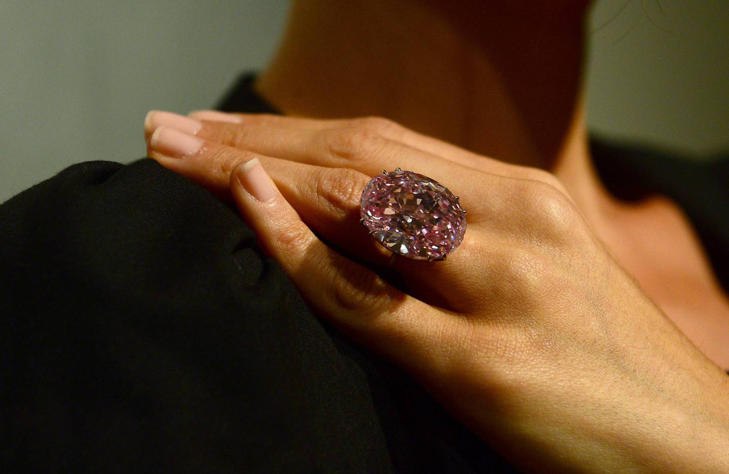 US-AUCTION-PINK DIAMOND-SOTHEBY'S
