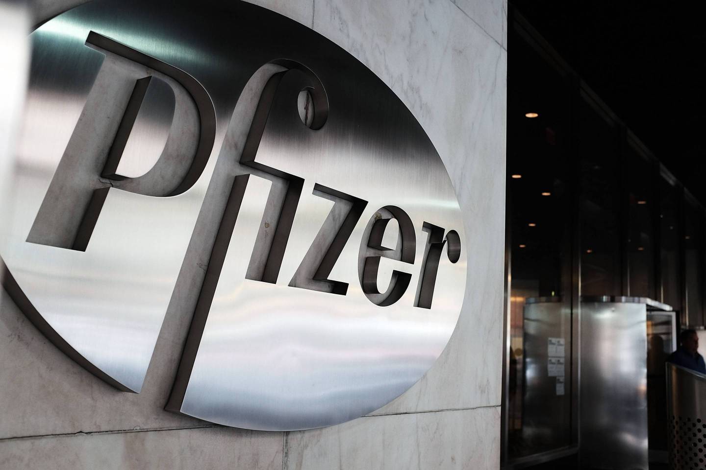 Pfizer logo