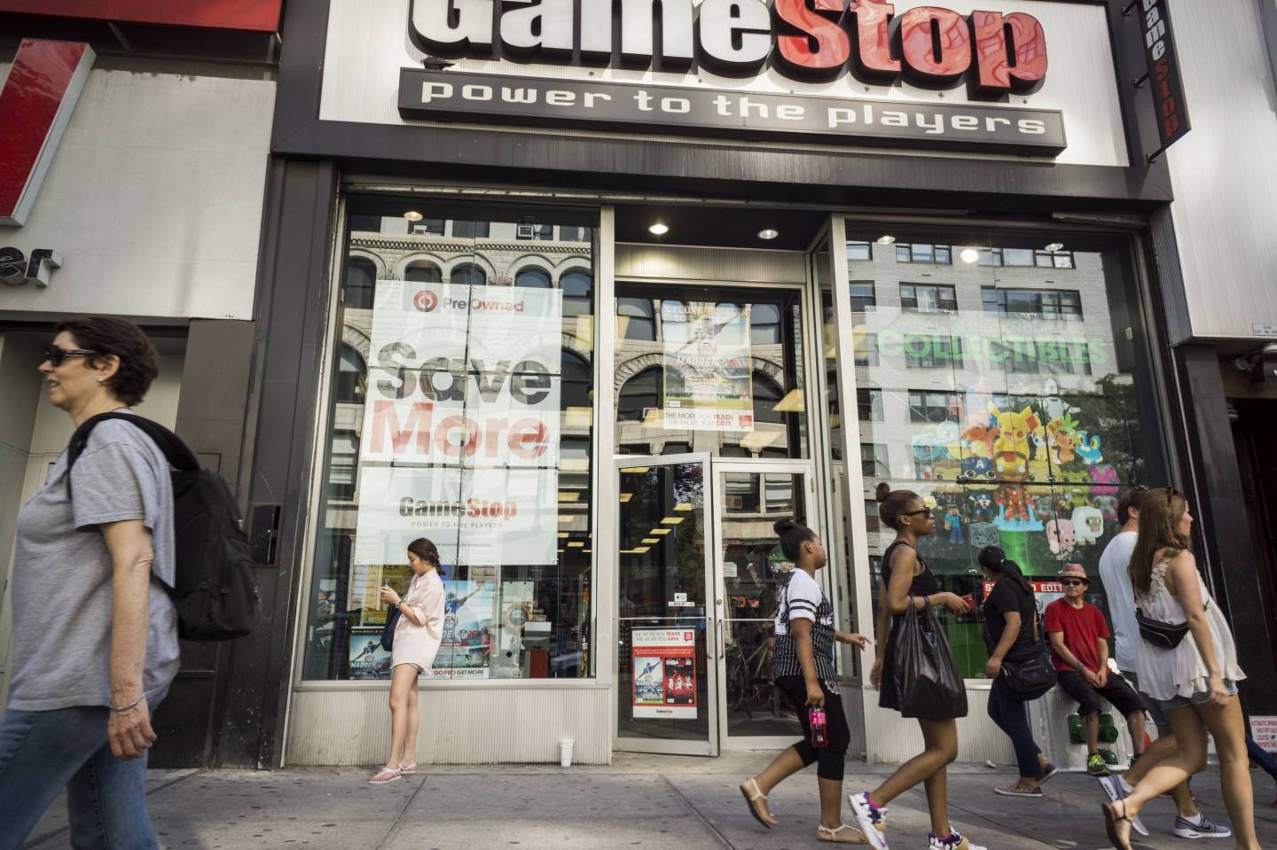 Gaming industry charges toward streaming