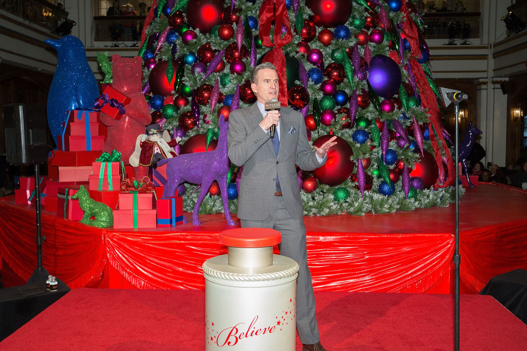 Macy's Celebrates 110th Annual Great Tree Lighting With Special Guest Jordan Smith