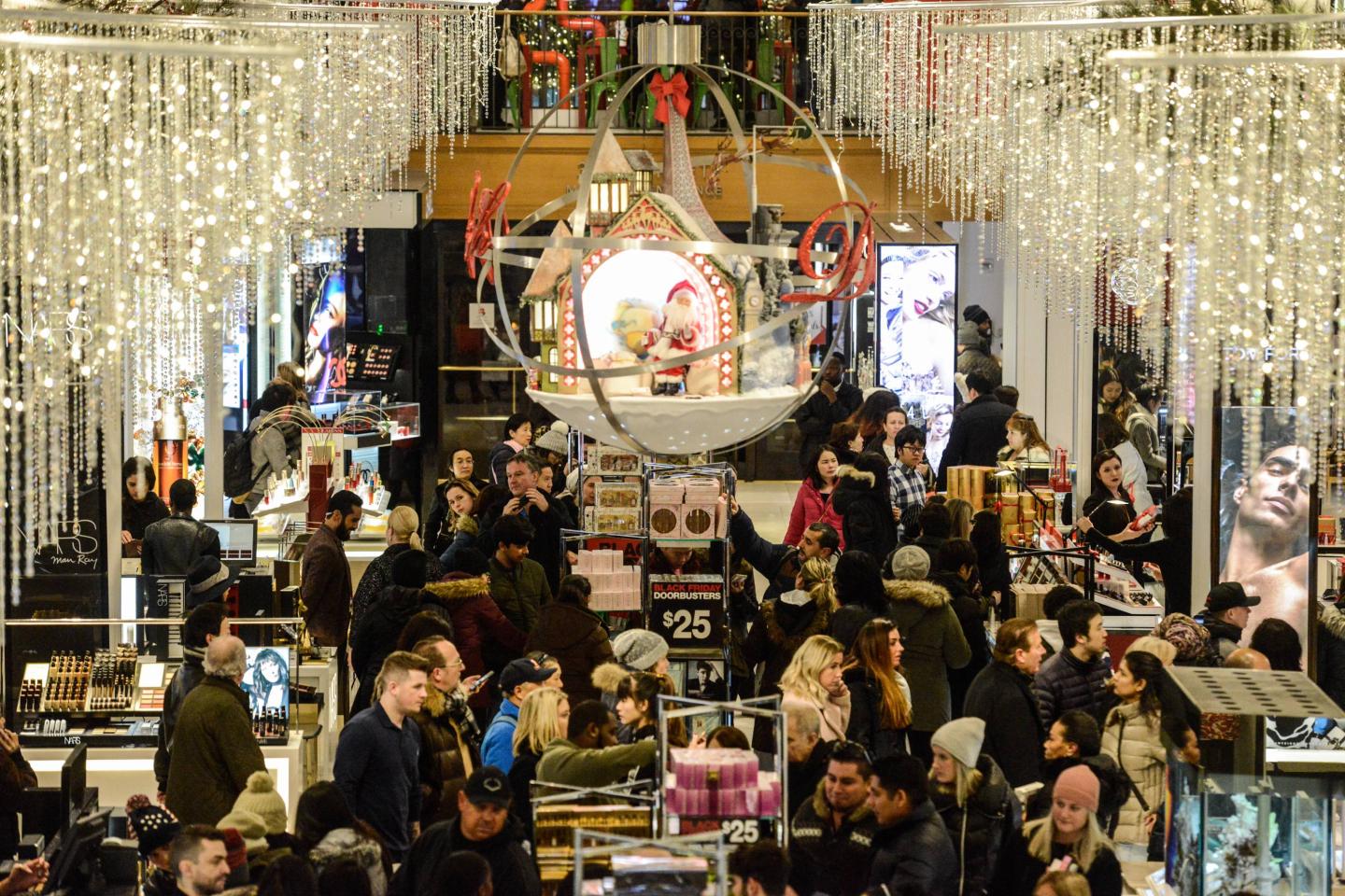 Job Hunting? How to Turn a Seasonal Gig Permanent