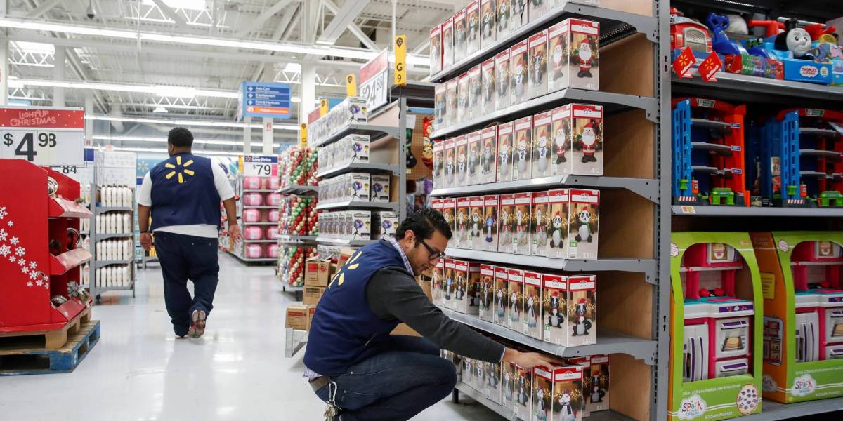 Why Retailers Are Making the Cloud Their Best Friend This Holiday Season