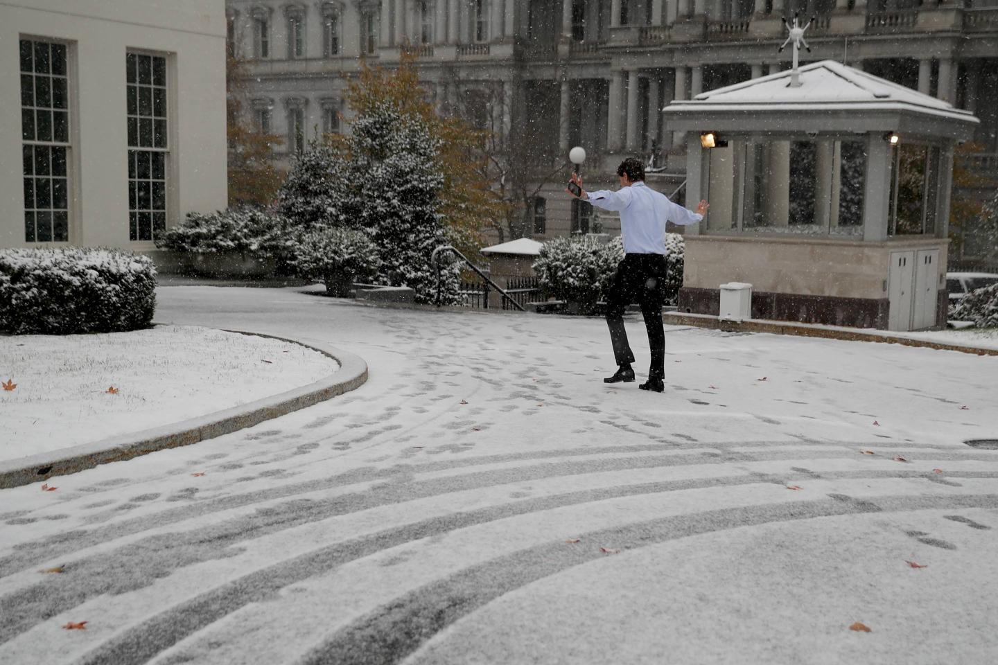 First Snow Fall Of Season Coats Washington, D.C.