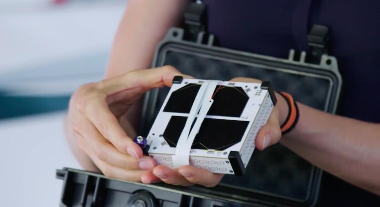 swarm technologies small satellite