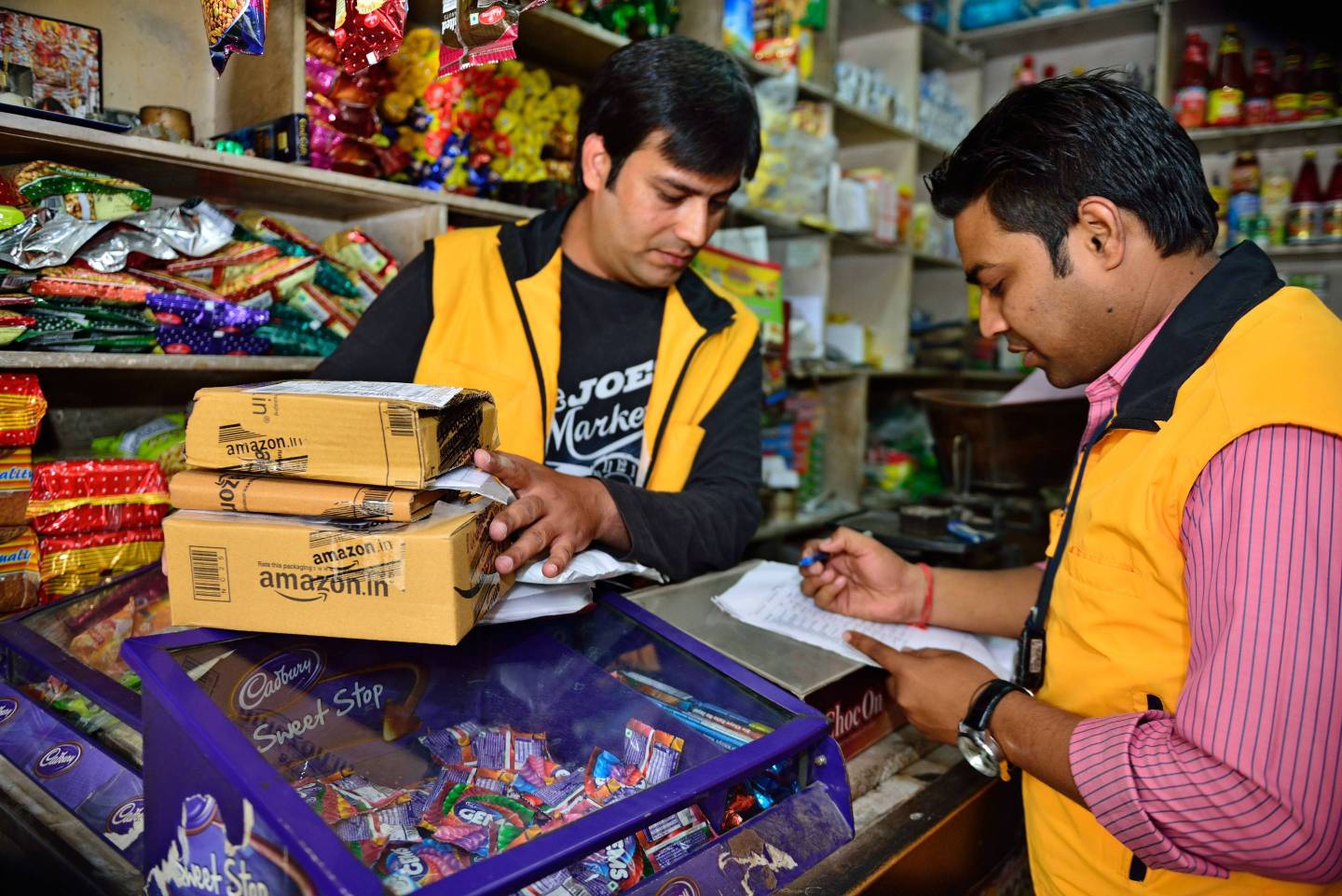 India Issues New E-Commerce Rules Controlling Foreign Companies