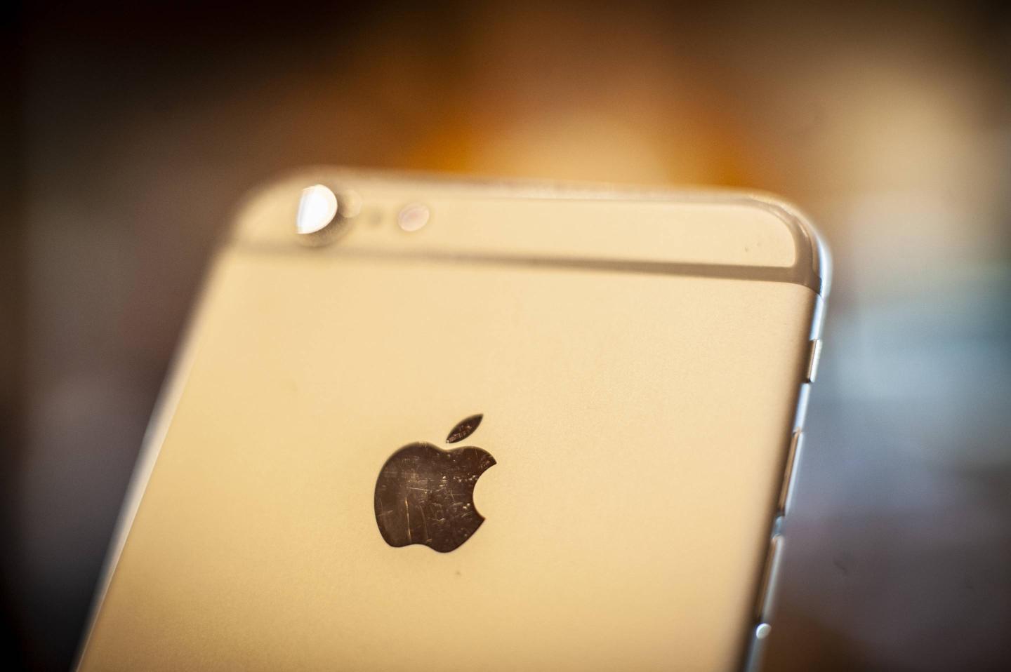 Apple iPhone