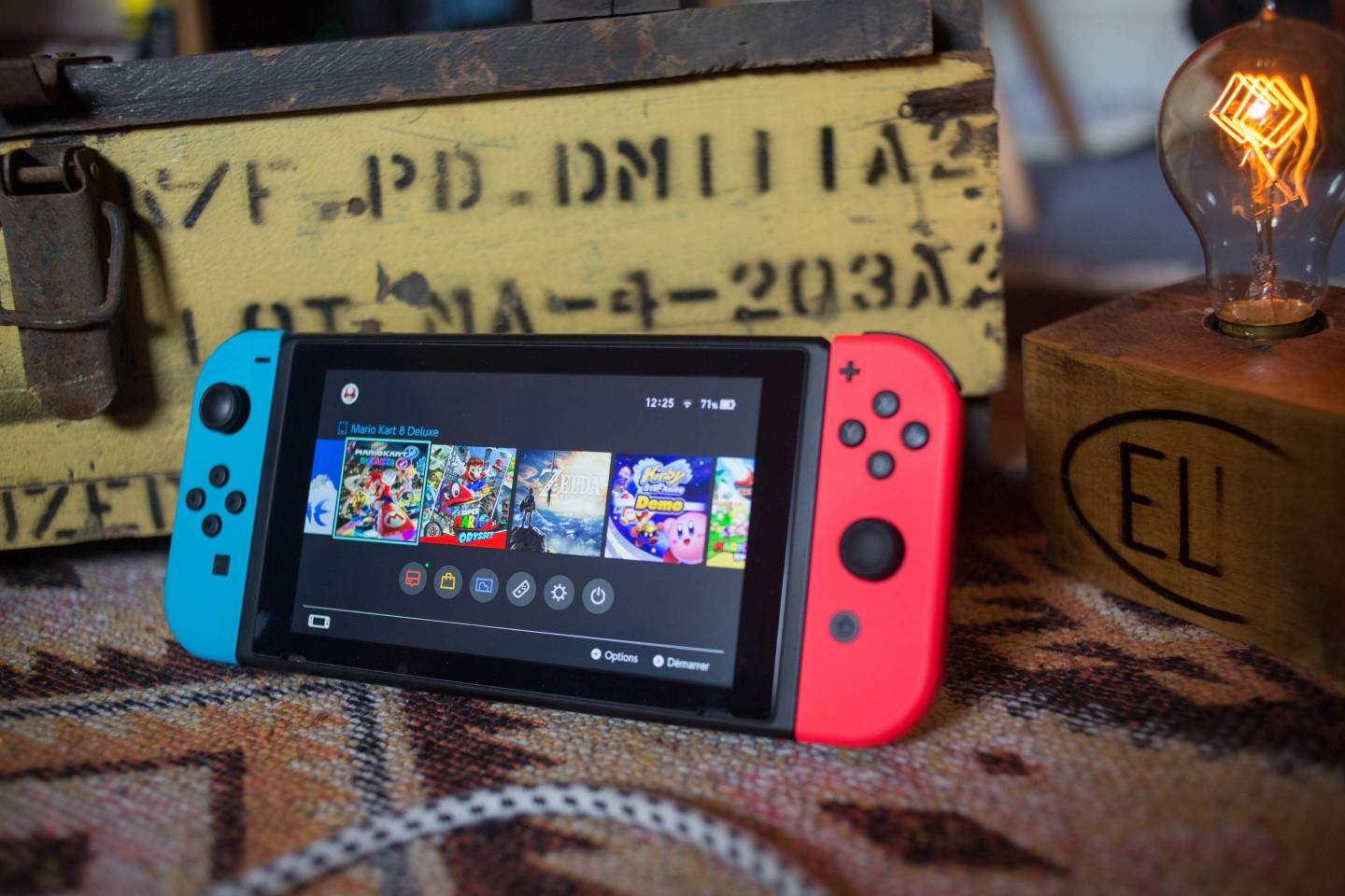 A turned on Nintendo Switch with two Joy-Con