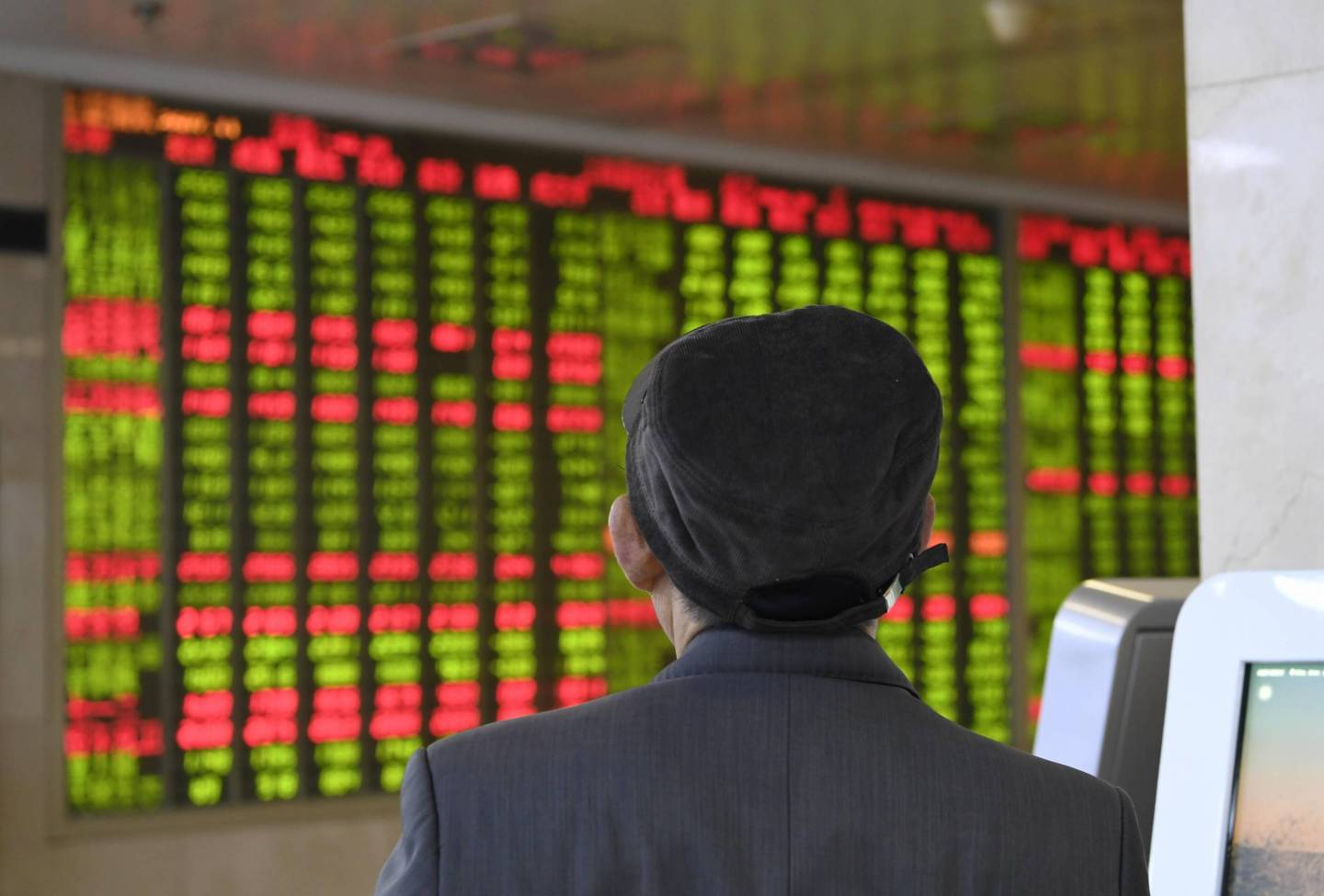 China Stocks Drop On Thursday
