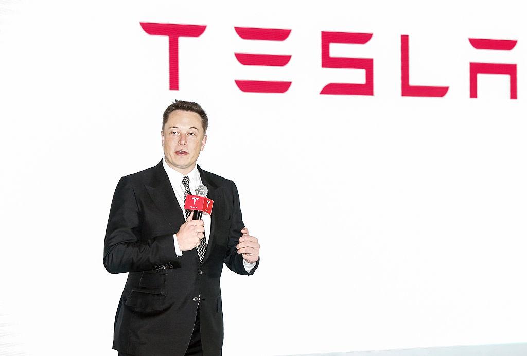 Tesla Update v7.0 Enables Self-driving Test In China