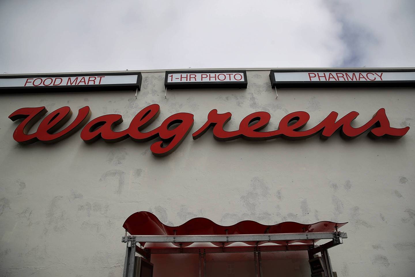 Walgreens Posts Higher Than Expected Quarterly Earnings