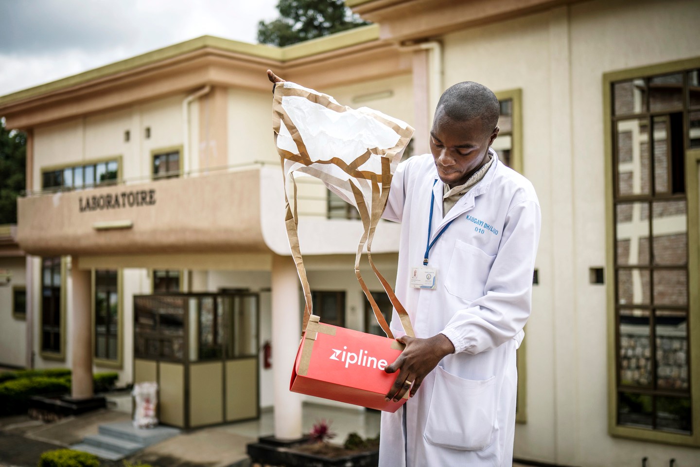Zipline has partnered with the Rwandan government  to provide delivery of blood and medical supplies by drone.