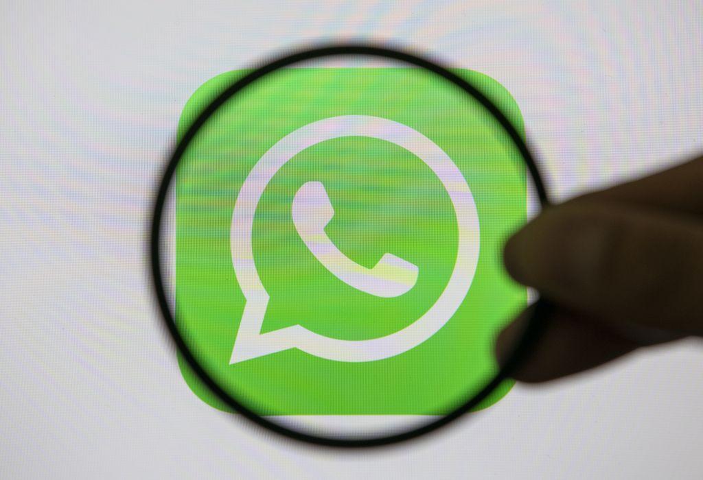 Facebook-Twitter-Google-WhatsApp-Instagram applications