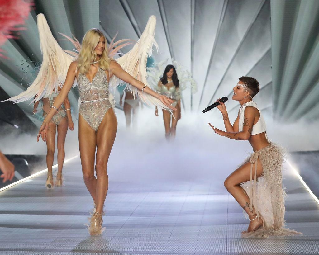 2018 Victoria's Secret Fashion Show - Runway