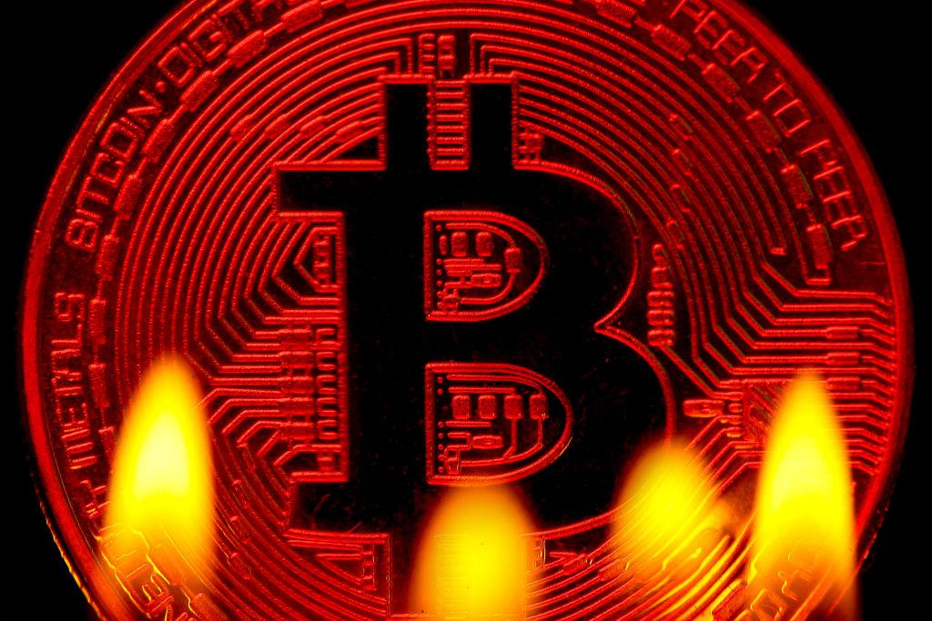Bitcoin Value Falls