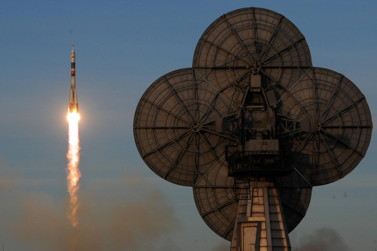 TOPSHOT-KAZAKHSTAN-RUSSIA-US-CANADA-SPACE-ISS