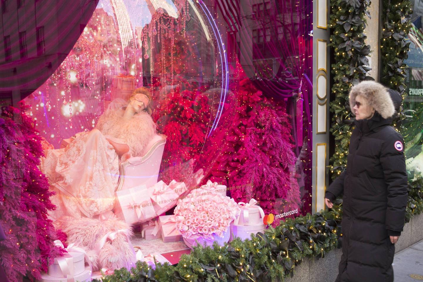 Window Displays During Holiday Shopping Season In New York