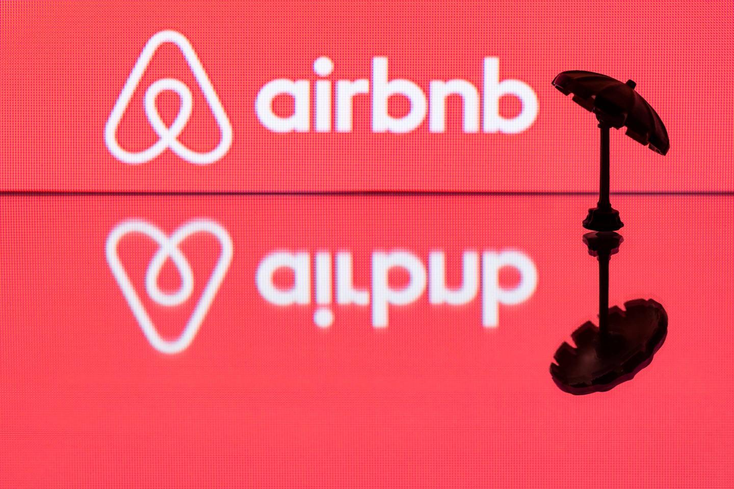 FRANCE-TOURISM-LODGING-AIRBNB
