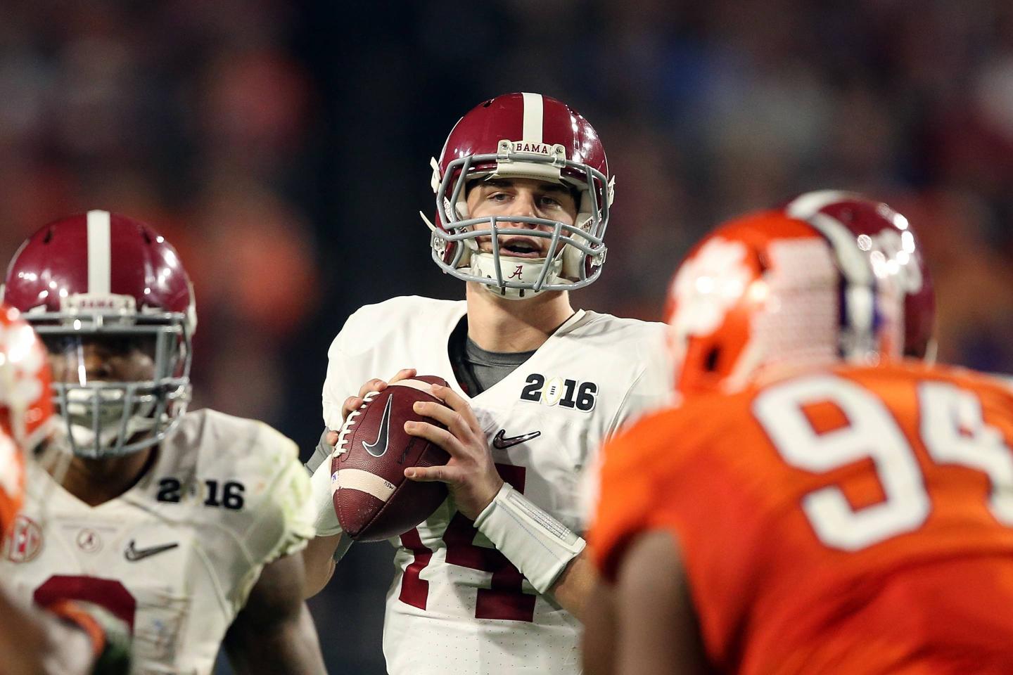Familiar Rivals Clemson Tide and Alabama Bulldogs Face Off For 2019 National Championship