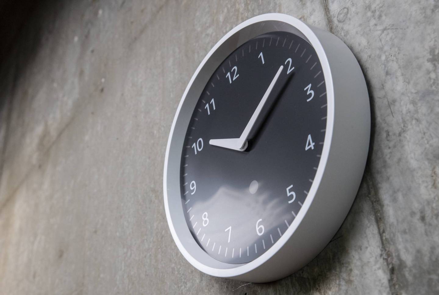 Echo Wall Clock
