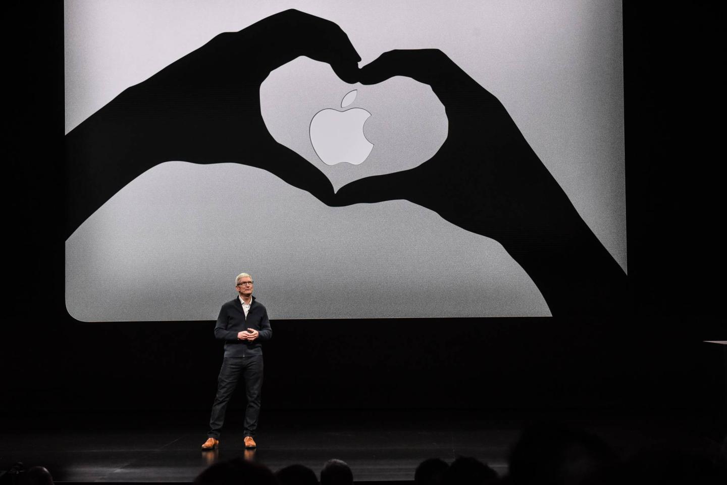 Here's what analysts are saying about Apple's slowing iPhone sales.