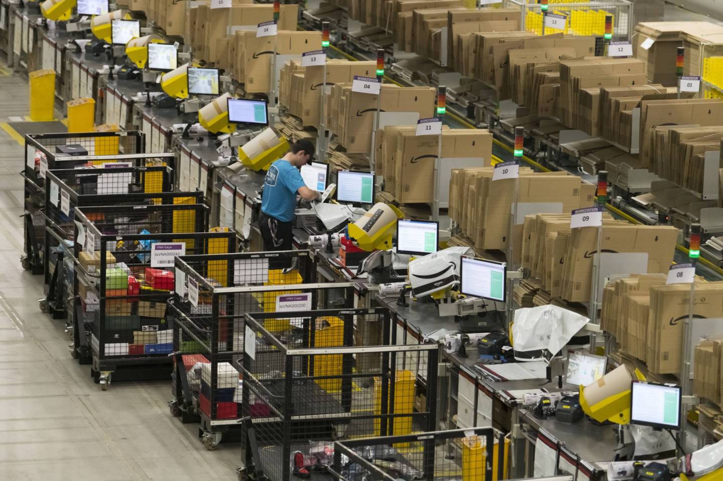 Amazon Prepares For Black Friday Sale