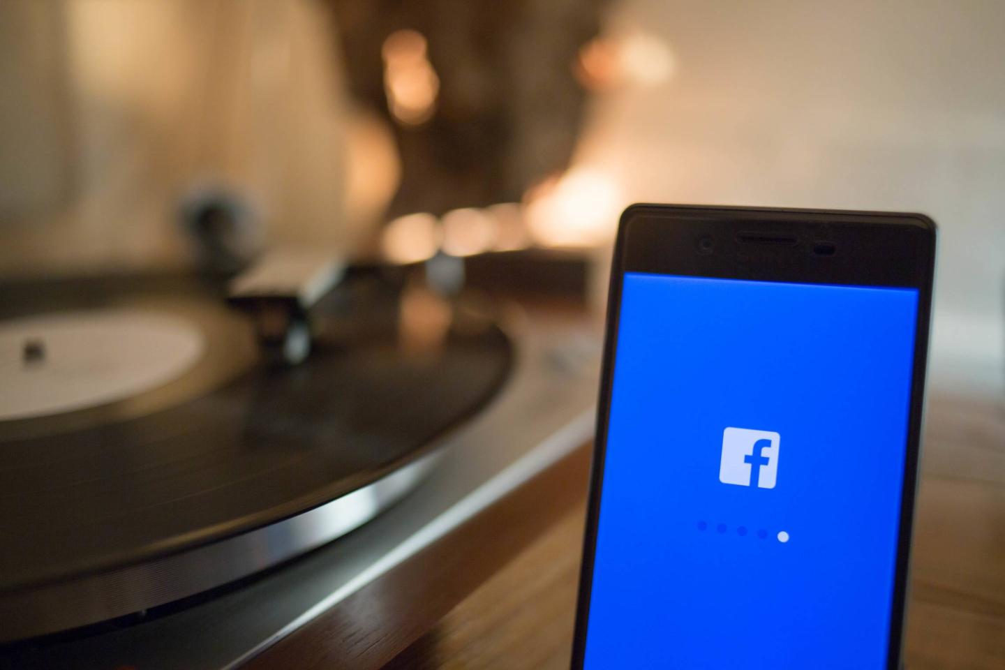Facebook App