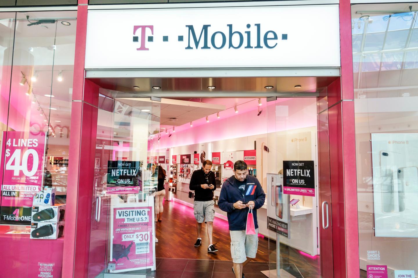 t-mobile store in orlando
