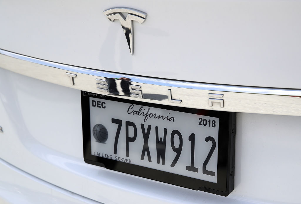 California Becomes First State To Test New Digital License Plates