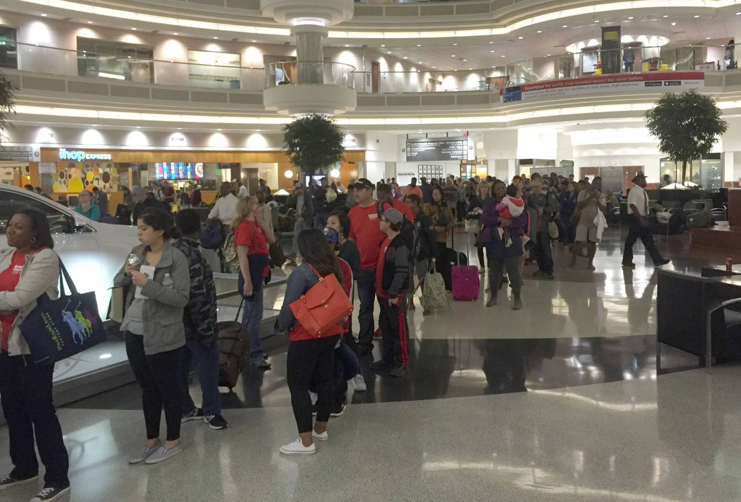 Government Shutdown Creating a Travel Nightmare At Atlanta's Airport