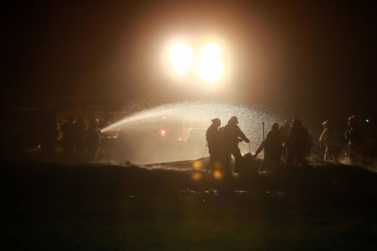 An Explosion In A PEMEX Pipeline Causes At Least 20 Dead