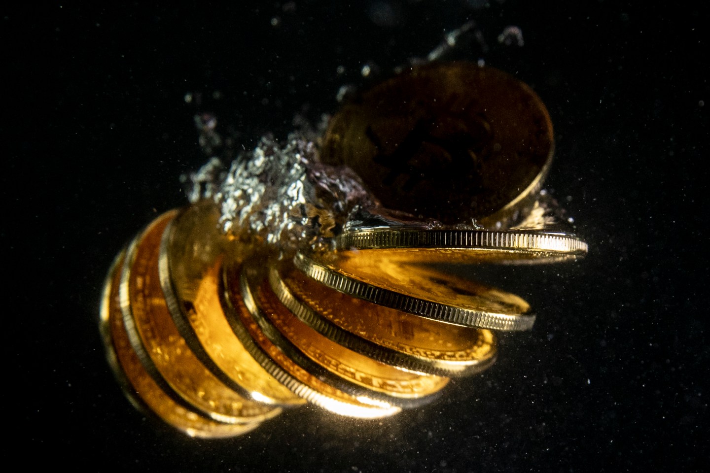 Price Of Bitcoin Sinks As Cryptocurrency Sell-off Continues