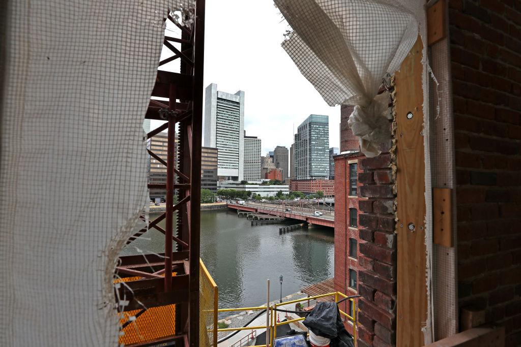 New GE Headquarters Under Construction In Fort Point