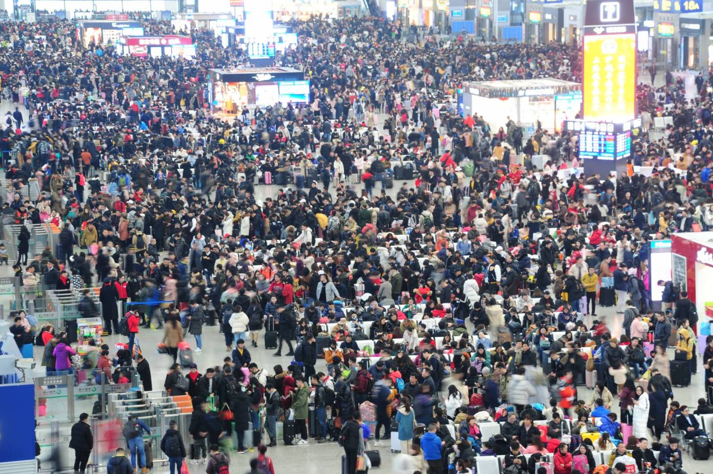 Peak Of Returning Home During Spring Festival In Shanghai, China