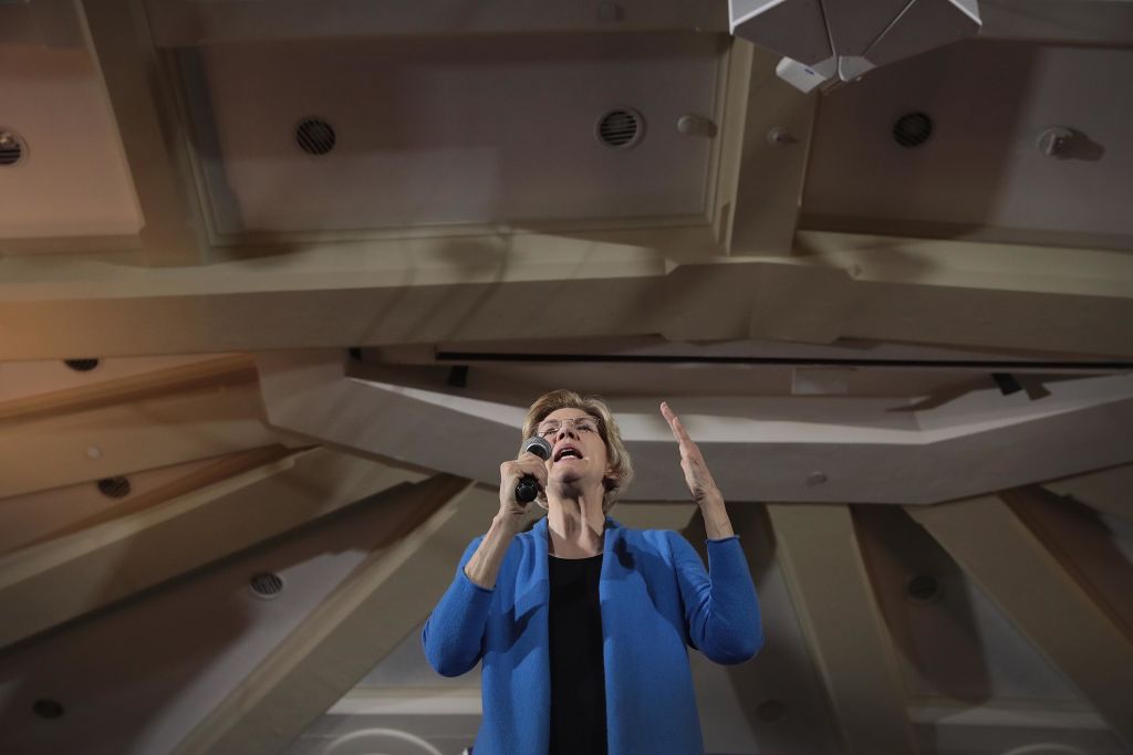 Senator Elizabeth Warren Holds Iowa Organizing Events For 2020 Presidential Race