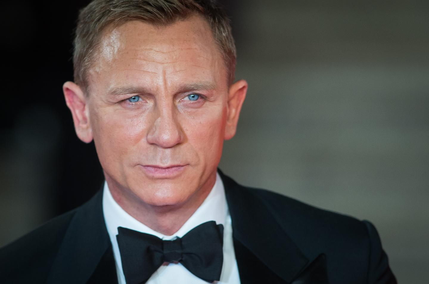 Daniel Craig