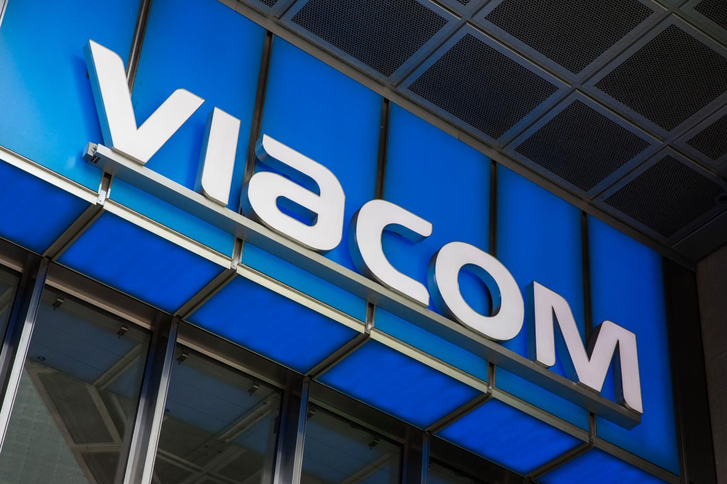 Traditional Media Companies Hit With Big Losses On Wall Street