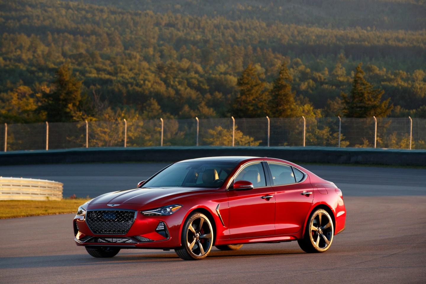 2019 Genesis G70