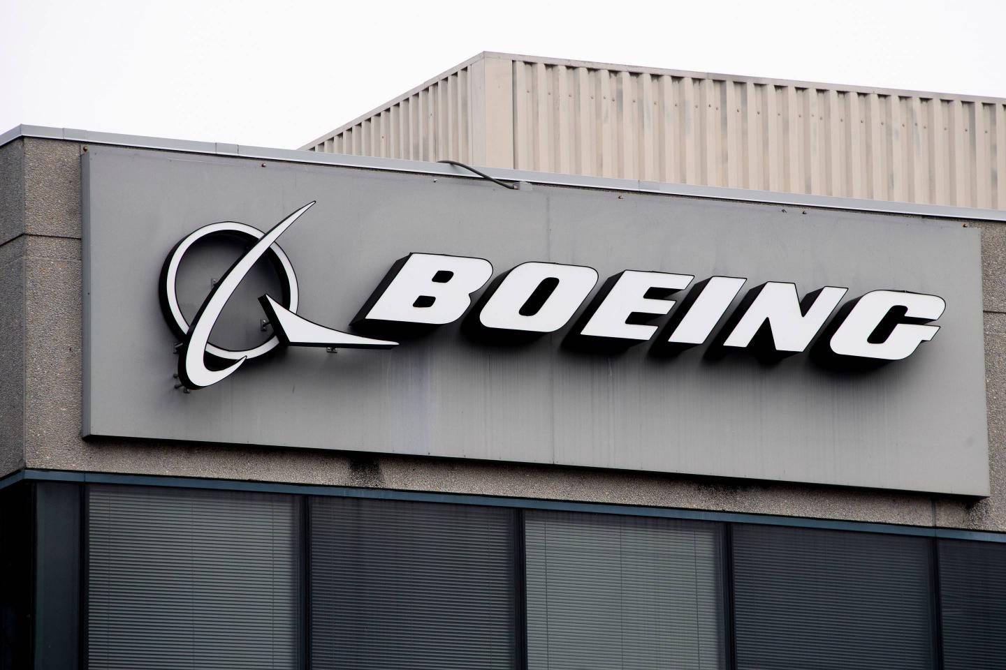 Boeing logo