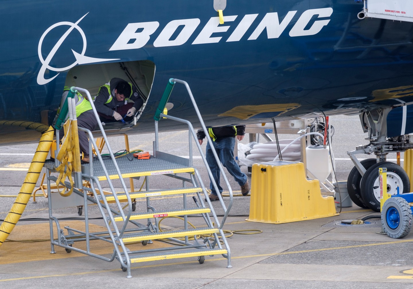 U.S. Grounds All Boeing 737 MAX Aircraft After Viewing New Satellite Data