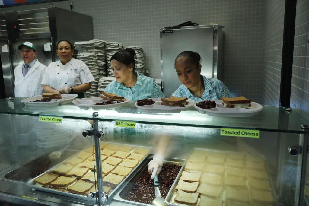 Mayor Bill De Blasio Announces 'Meatless Mondays' For New York City Public Schools