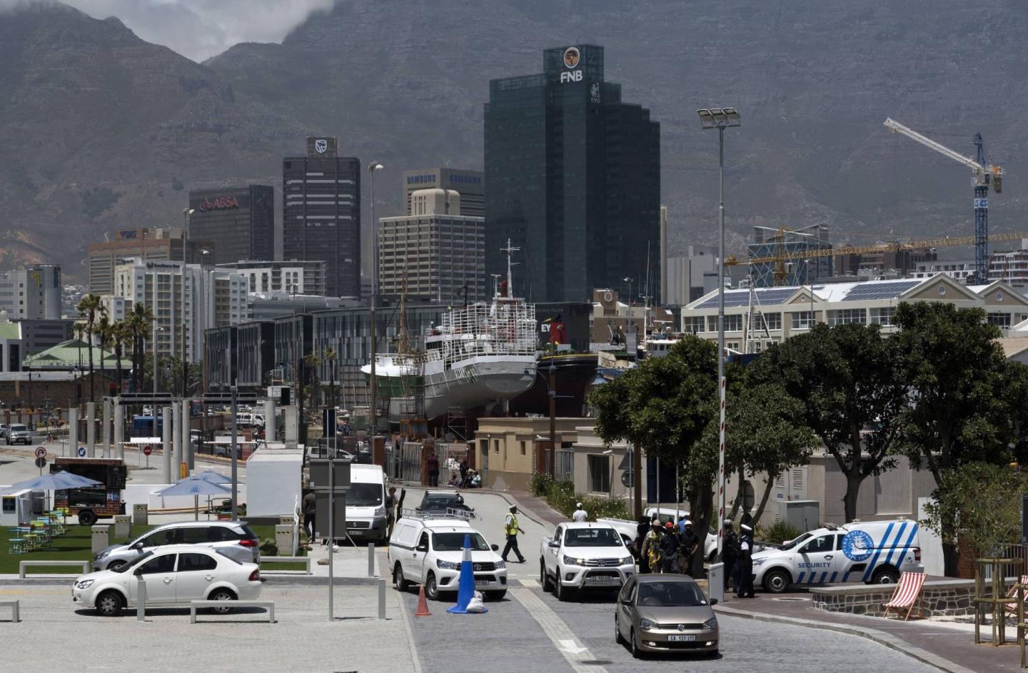 Microsoft's Azure cloud expands to South Africa.