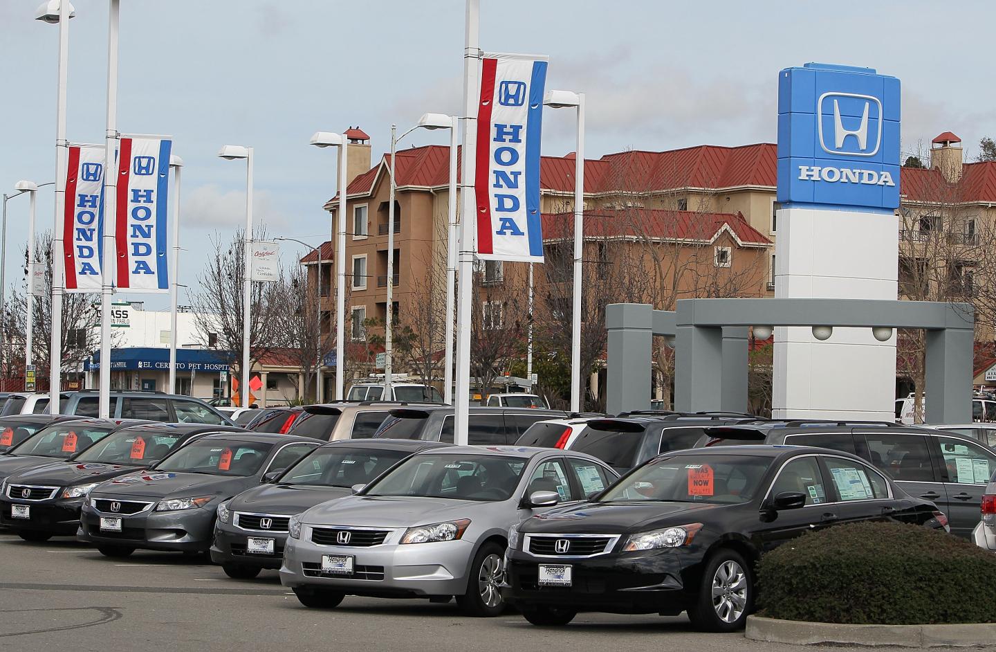 Honda Recalls Cars