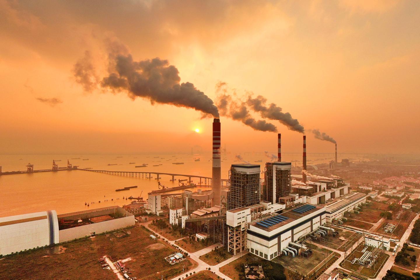 BRA05.19.Analytics-coal-emissions