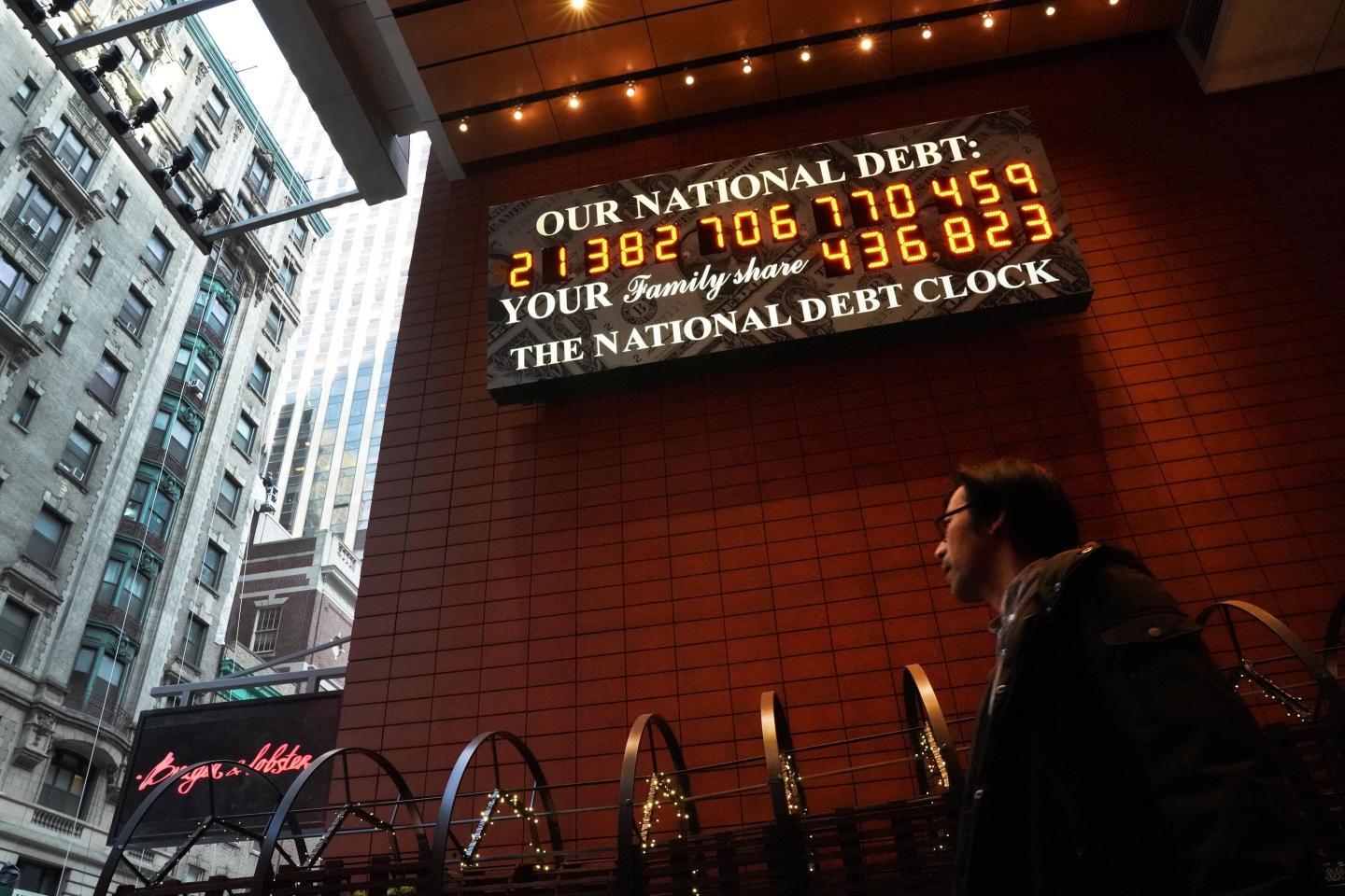 National Debt Clock Manhattan US Economy